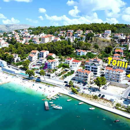 Апартаменти Tomi Ciovo Трогір