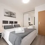Tomi Ciovo Apartment *