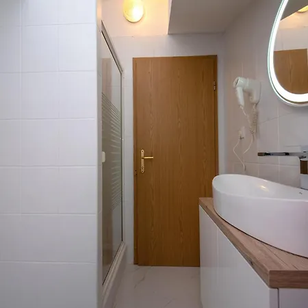 Tomi Ciovo * Трогир